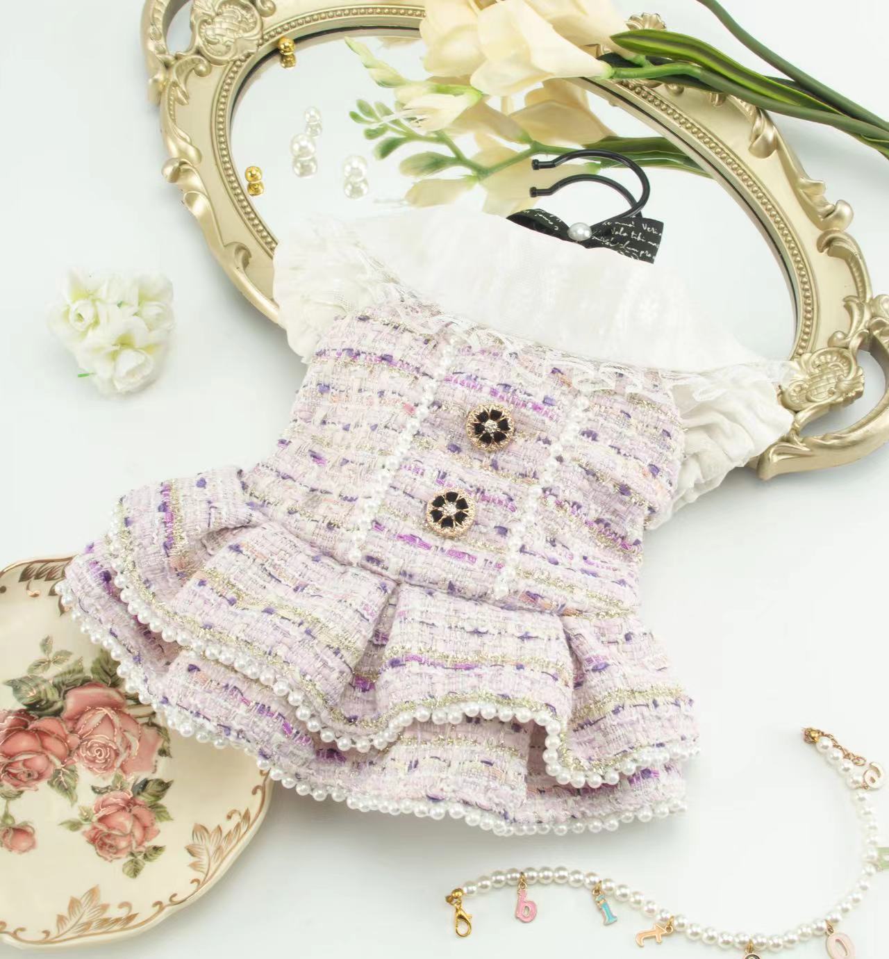 Elegant Tweed Pearl Button Jacket