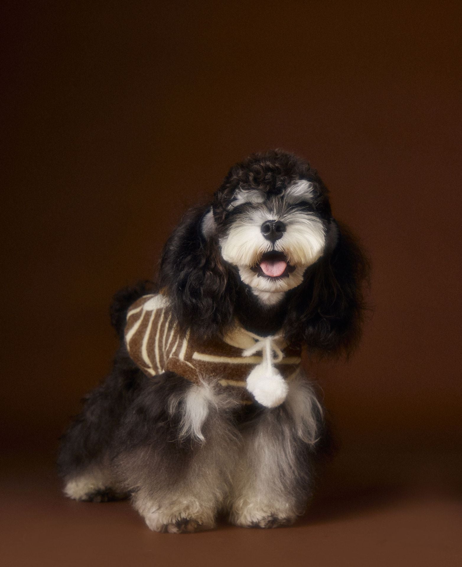 Fuzzy Stripe Sleeveless Hoodie