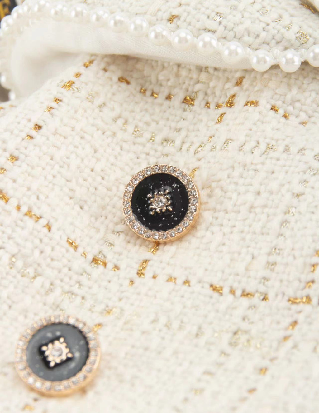 Elegant Tweed Pearl Button Jacket
